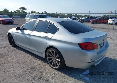 2013 BMW 528I из США, поврежденный, VIN WBAXG5C58DD229696